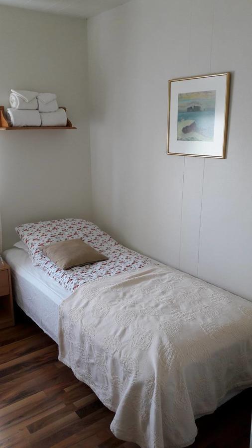 Glaesibaer Bed & Breakfast Reynistadur Ngoại thất bức ảnh